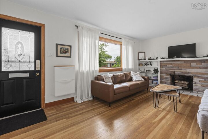 Property Photo: 122 Sunnybrae Avenue NS B3N 2H1