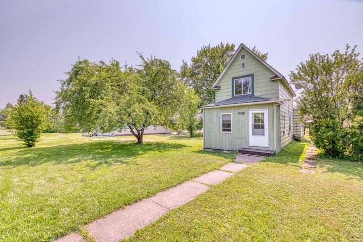 Property Photo:  4106 E 1st Street  WI 54880 