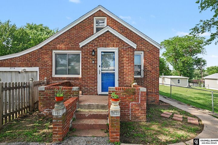 Property Photo:  2714 W Chandler Road  NE 68147 