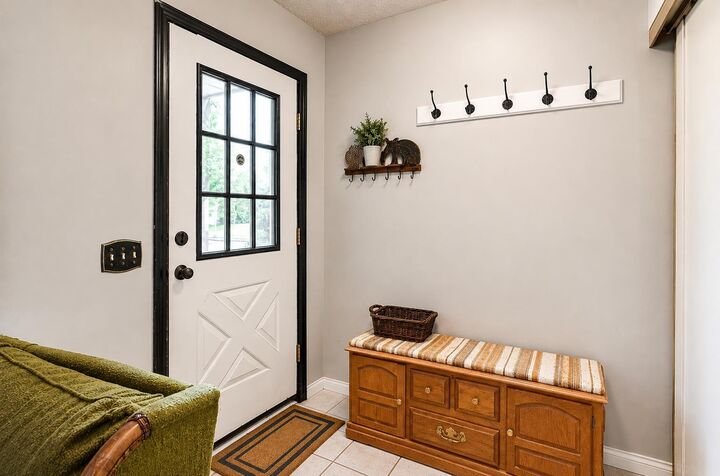 Property Photo:  864 Queensland Drive SE  AB T2J 6E6 