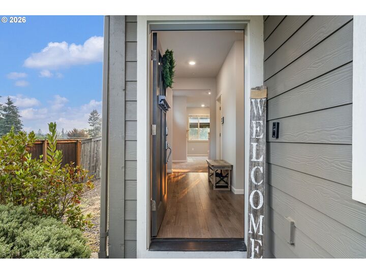 Property Photo:  8601 N Appleton St  WA 98607 