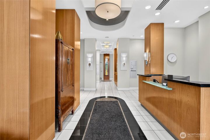 Property Photo:  2721  1st Avenue 409  WA 98121 