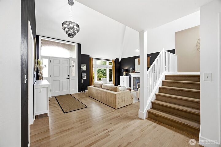 Property Photo:  18719  136th Place SE  WA 98058 