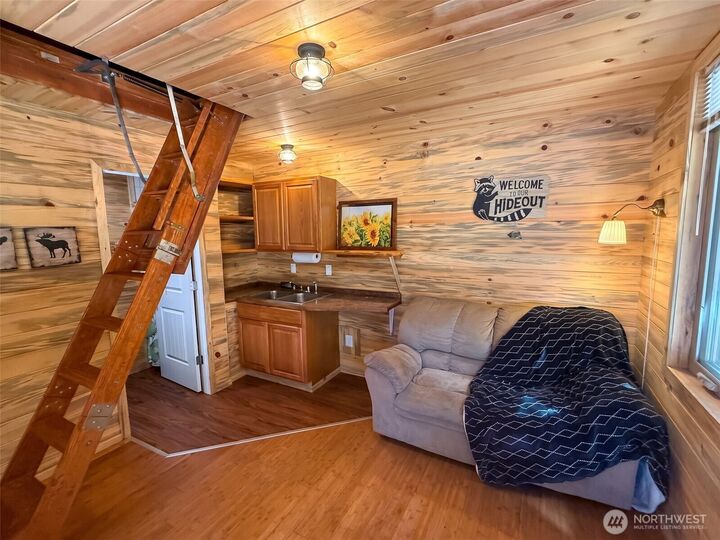 Property Photo:  22412  Blue Lake Ct  SE  WA 98597 