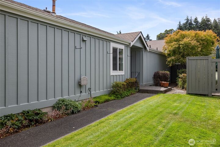 Property Photo: 5314 N Frace St WA 98407