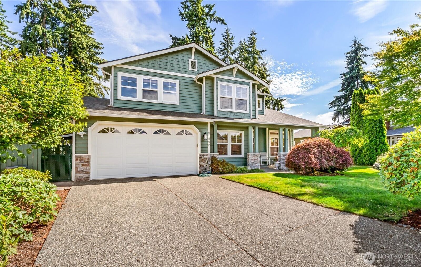 Property Photo: 21807 87th Place SE WA 98026