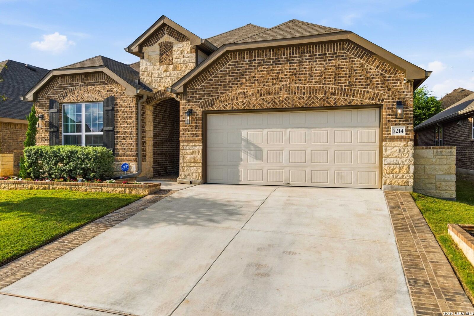 Property Photo:  7214 Cimarron Lake  TX 78015 