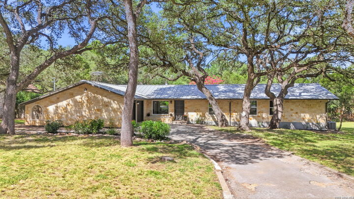 Property Photo:  16710 Lilly Crest  TX 78232 