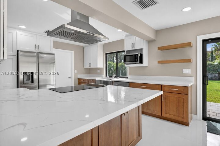 Property Photo: 8024 SW 91st Ave FL 33173