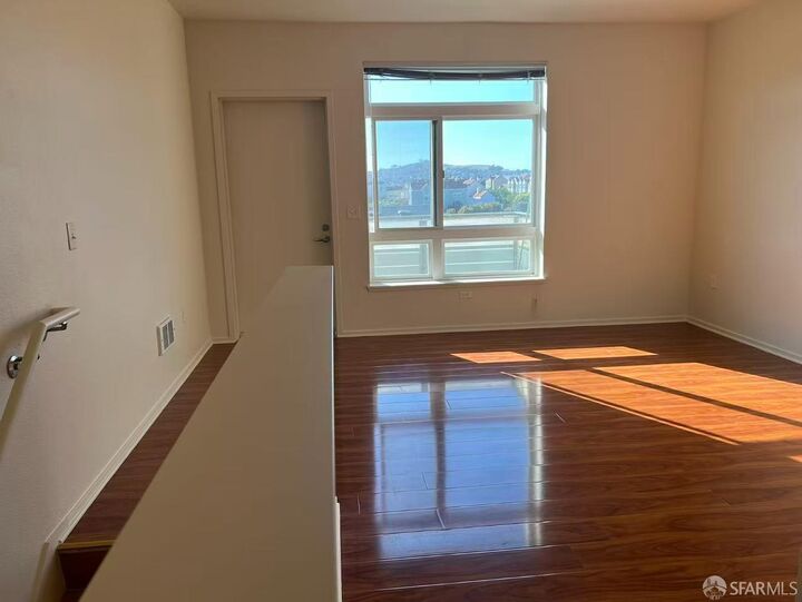 Property Photo:  1780 Bancroft Avenue 354  CA 94124 