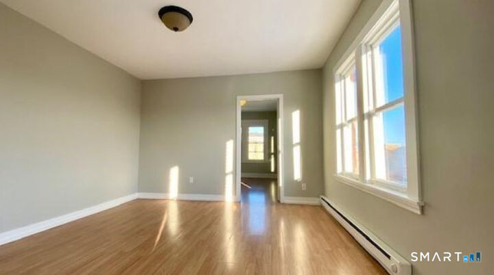 Property Photo: