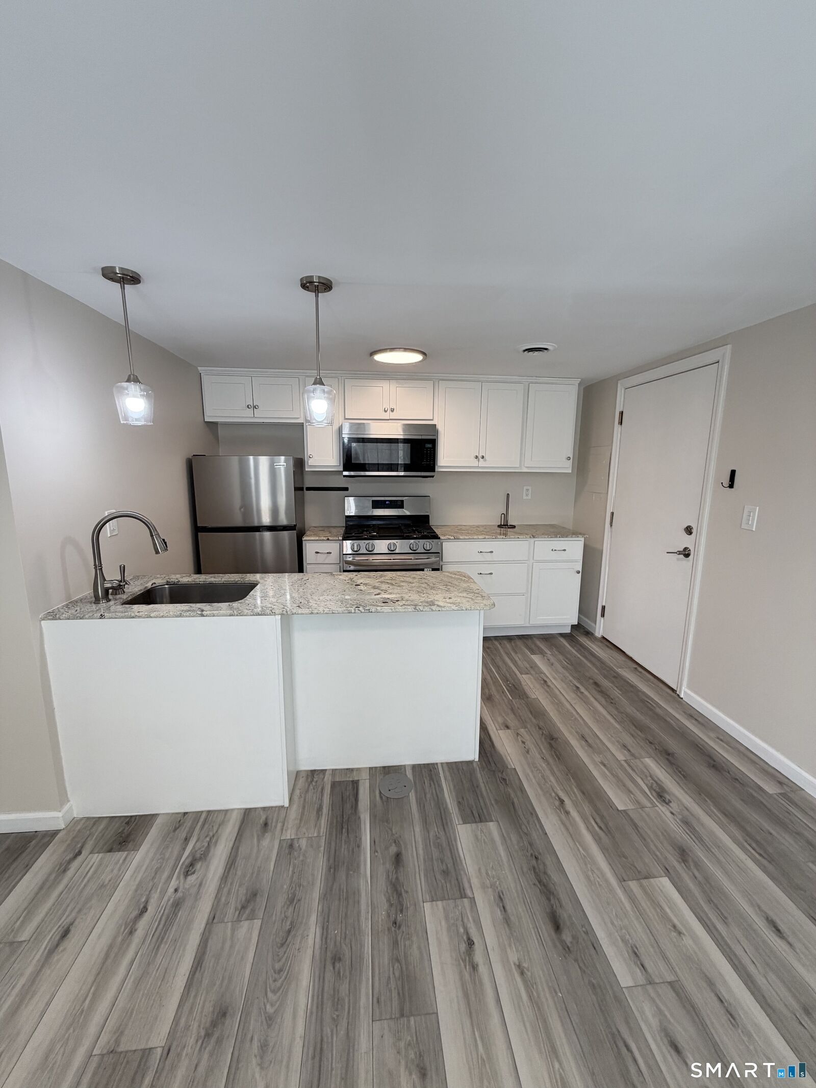 Property Photo:  267 Branford Road 203  CT 06471 