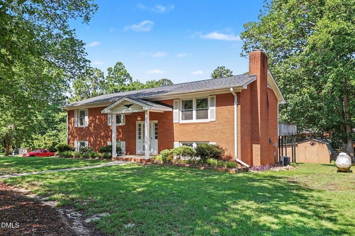 Property Photo: 4508 Greenbrier Road NC 27603