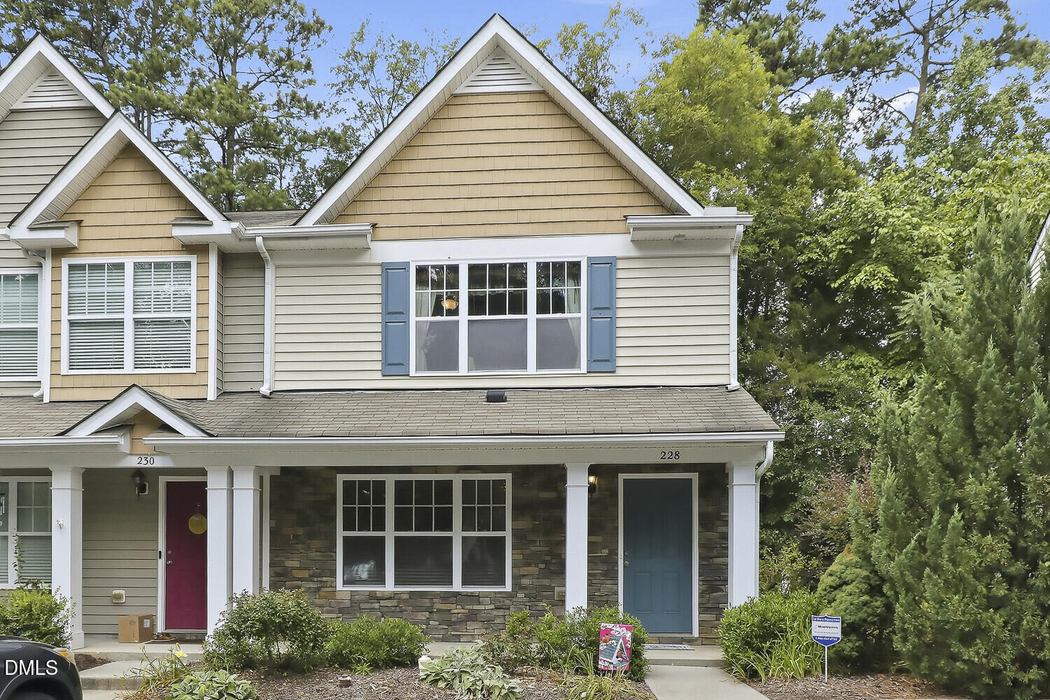 Property Photo:  228 Harbor Haven Drive  NC 27502 
