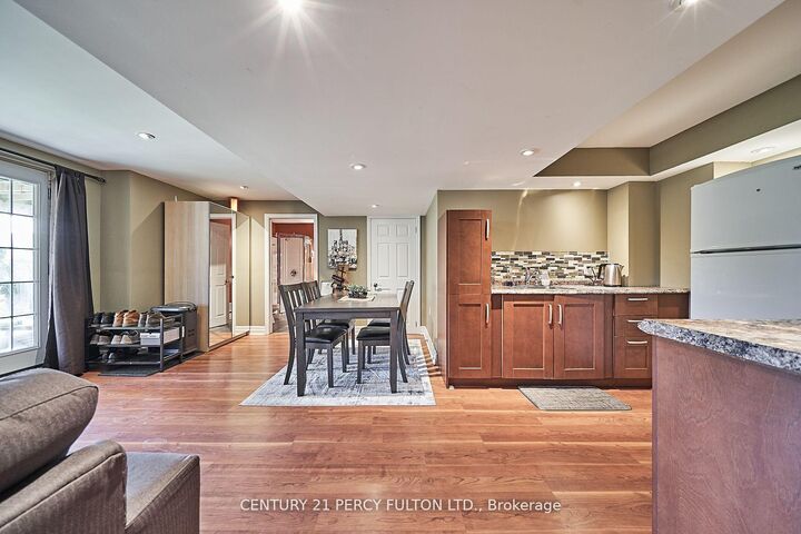 Property Photo:  50 Purdue Avenue  ON L1T 4L3 