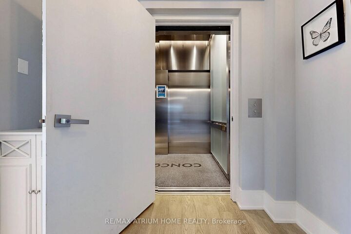 Property Photo:  1 Gloucester Street 715  ON M4Y 0C7 
