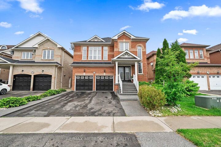 80 Ryegrass Crescent — photo 1