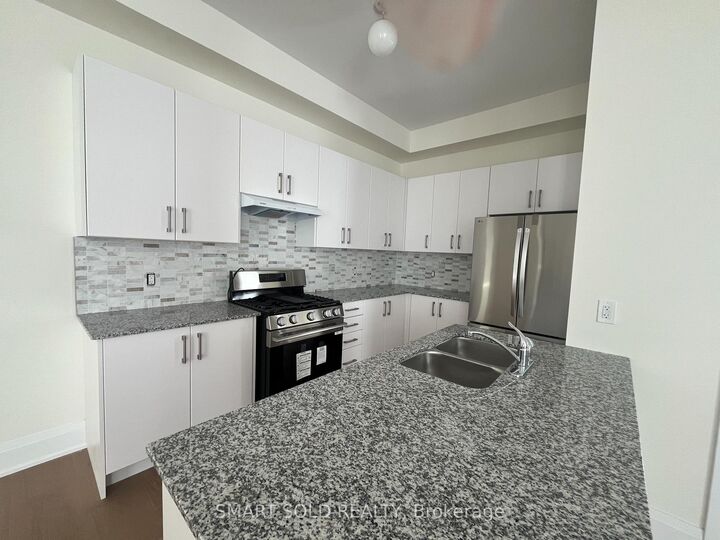 Property Photo:  42 Mindanao Avenue  ON L6C 3E1 