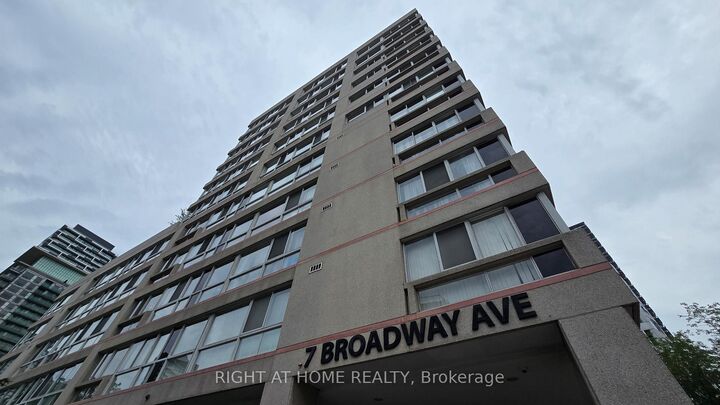 Property Photo:  7 Broadway Avenue 311  ON M4P 3C5 