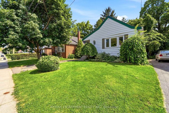 Property Photo: 61 Glenmount Avenue ON L8S 2L3