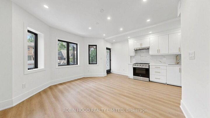 Property Photo:  24 Callender Street 1  ON M6R 2H3 