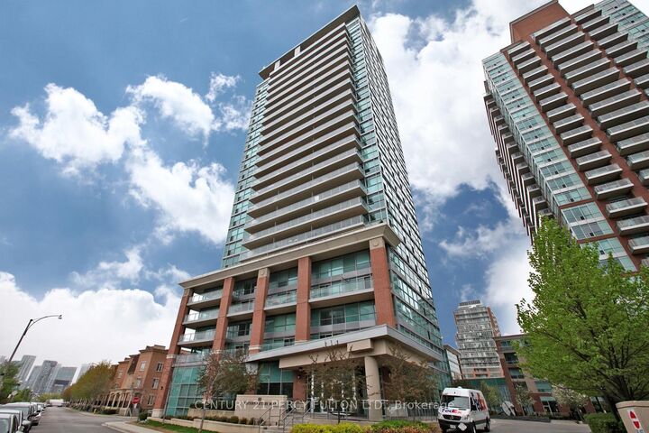 80 Western Battery Road 406 — photo 1