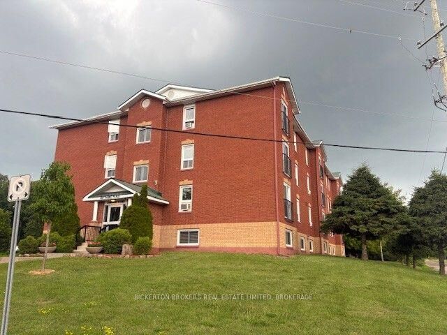 Property Photo:  550 Talbot Place 301  ON K7G 3C6 