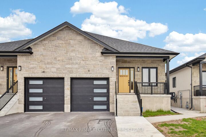 Property Photo:  51 Potter Drive  ON K0H 2H0 