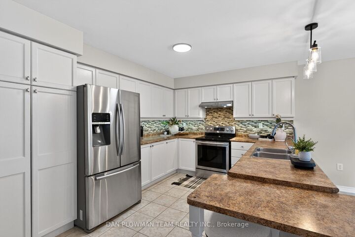 10 Springbank Road — photo 1