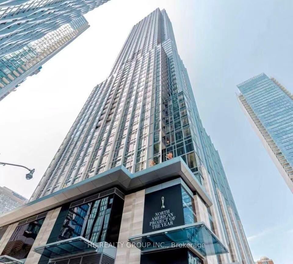 Photo de la propriété:  11 Yorkville Avenue E 1412  ON M4W 0B7 