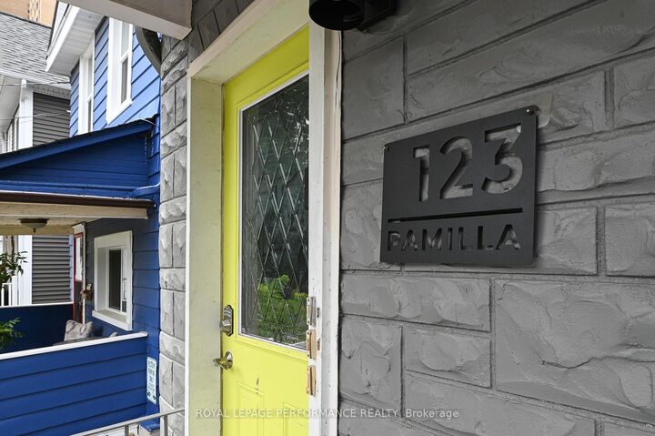 Property Photo:  123 Pamilla Street W 2  ON K1S 3K9 