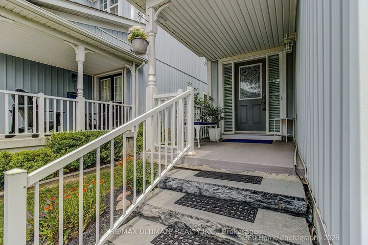 Property Photo:  53 Wilshire Drive  ON L1M 2H2 