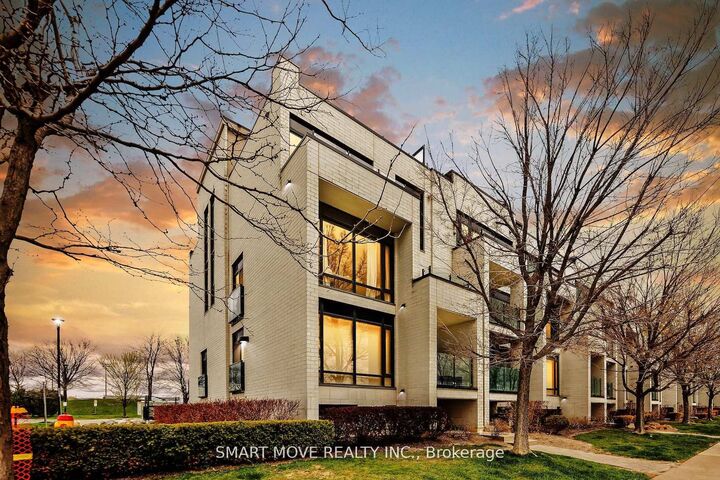 138 Widdicombe Hill Boulevard 716 — photo 1