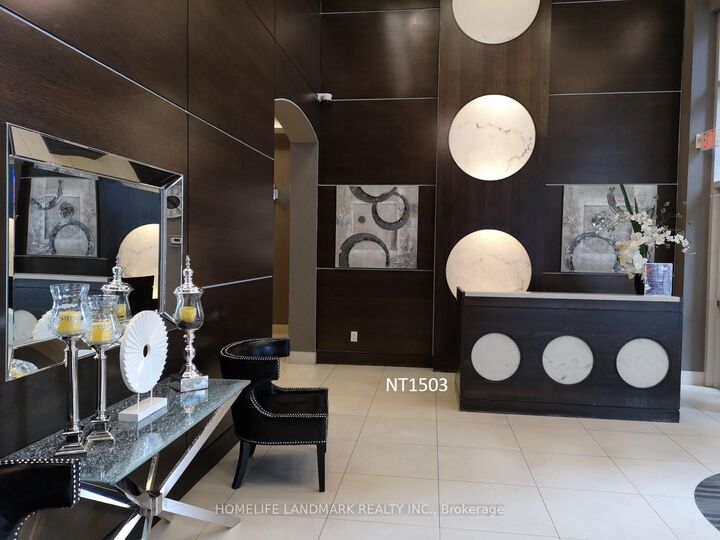 Property Photo:  25 Town Centre Court 1503  ON M1P 0B4 