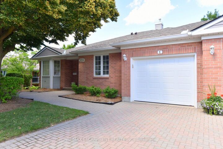 335 George Street N 1 — photo 1