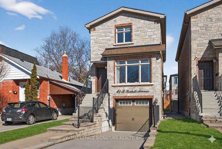 Property Photo:  61B Bexhill Avenue Upper  ON M1L 3B7 