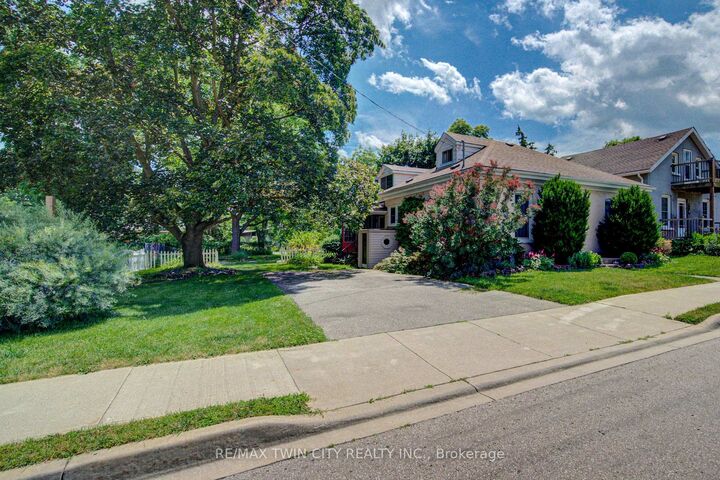 Property Photo: 41 Dumfries Street ON N1S 1Y6