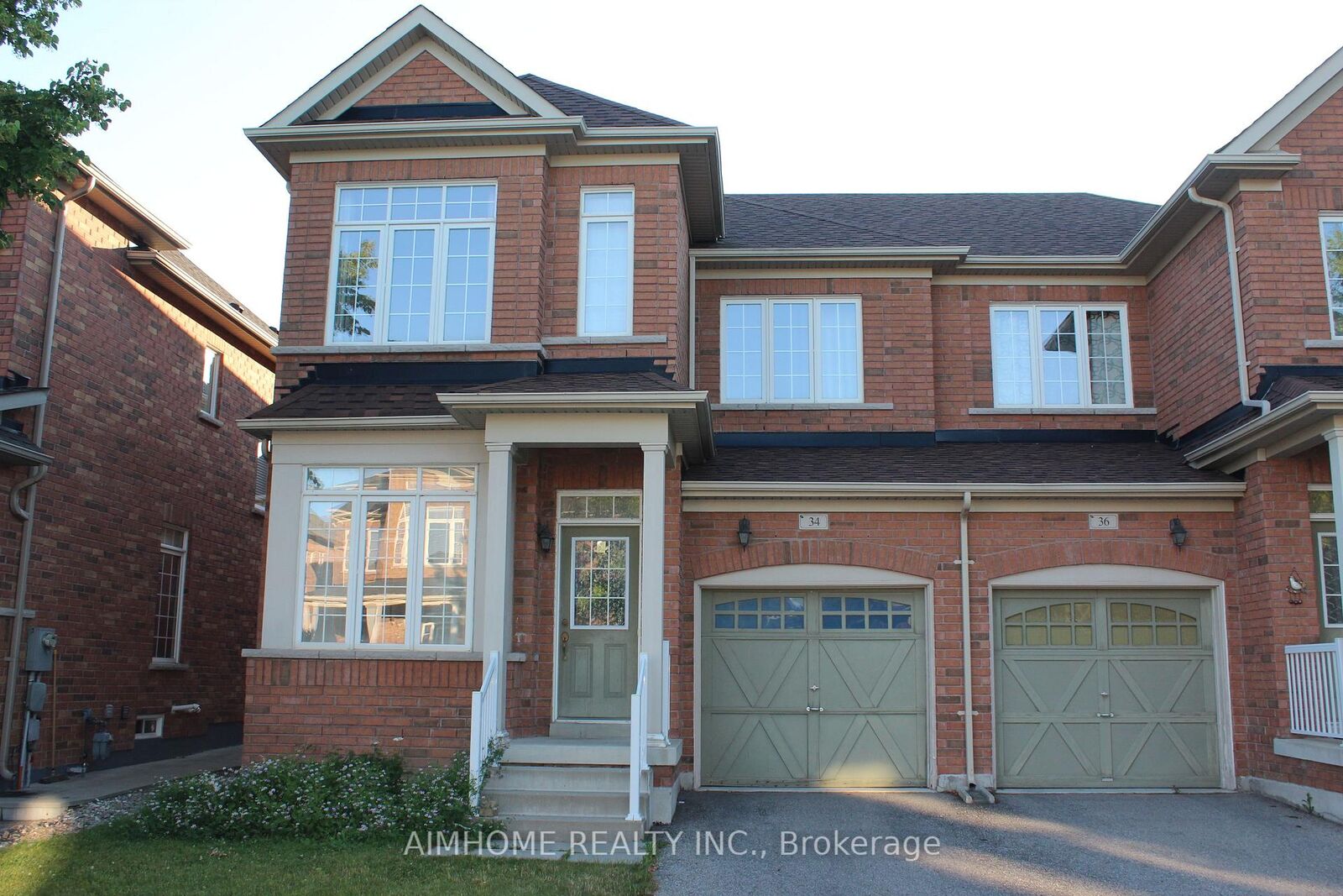 Property Photo: 34 Prebble Drive ON L6E 0M9