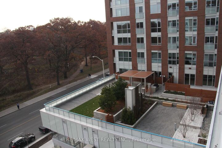 Property Photo: 1830 Bloor Street W 617 ON M6P 3K6