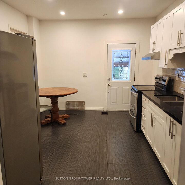 Property Photo:  16 Russett Avenue  ON M6H 3M3 