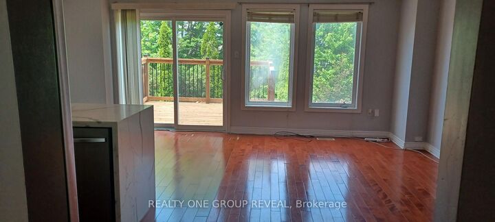 Property Photo: 107 Dooley Crescent ON L1T 4J3