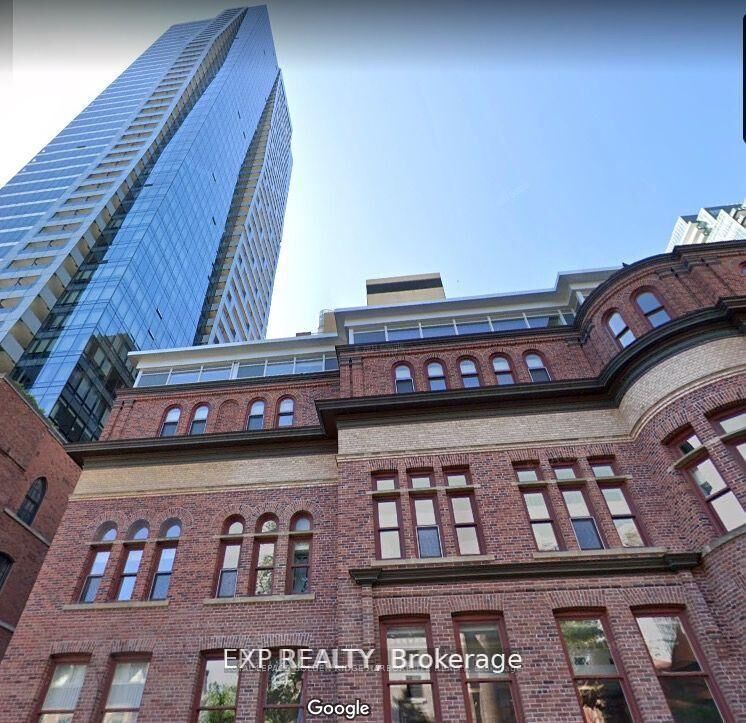 Property Photo: 11 St Joseph Street 605 ON M4Y 1J8