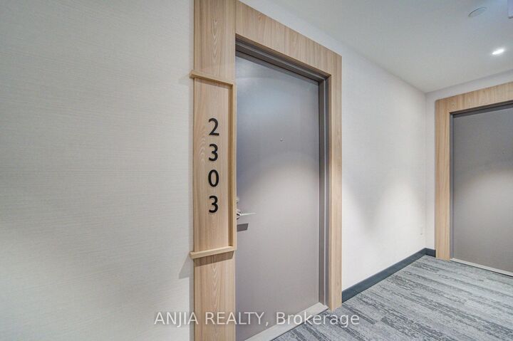 Property Photo: 65 Mutual Street 2303 ON M5B 0E5