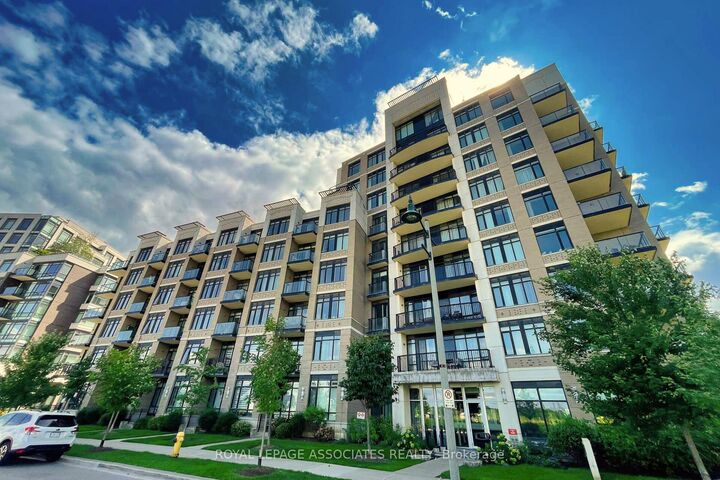 Property Photo:  111 Upper Duke Crescent 101  ON L6G 0C8 