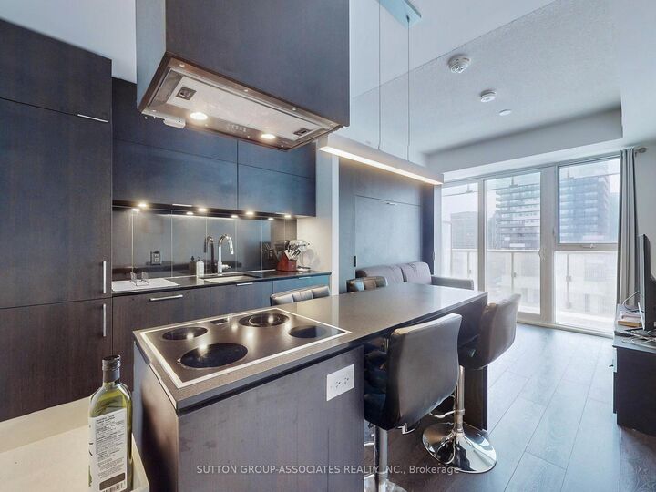 Property Photo:  15 Lower Jarvis Street 1409  ON M5E 0C4 