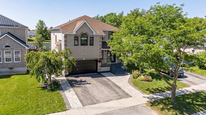 Property Photo:  62 Prince George Crescent  ON L4N 0K9 