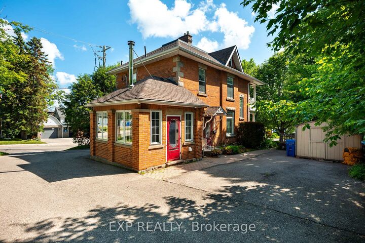 Property Photo:  52 First Street  ON L9W 2E2 