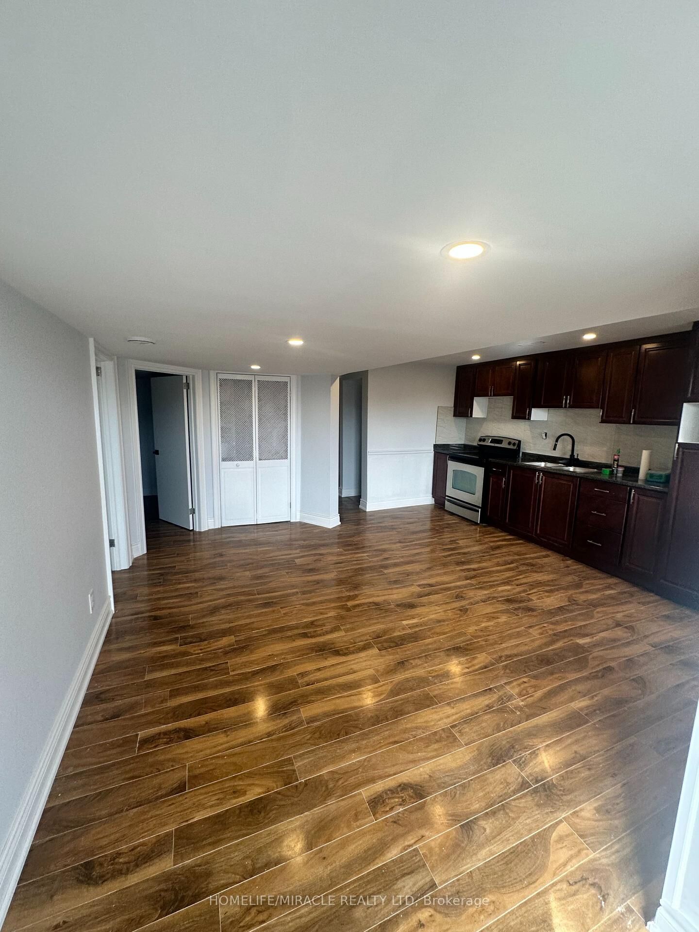 Property Photo:  2279 Chapman Court Bsmt  ON L1X 2G1 