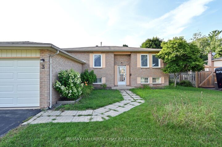 Property Photo:  3 John James Drive  ON L3W 0J4 