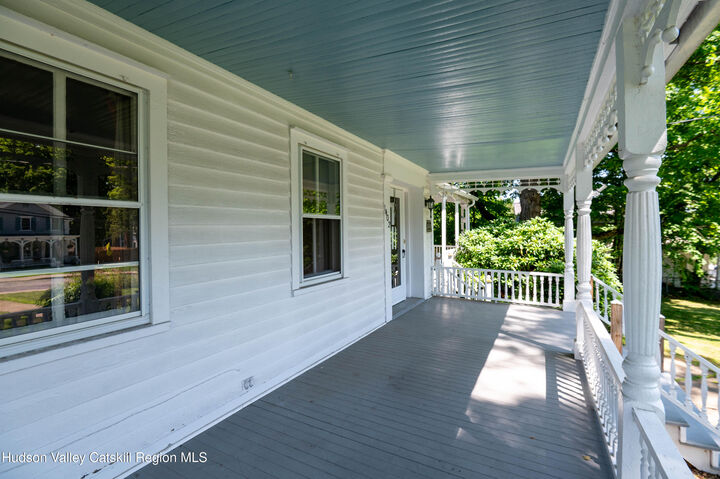 Property Photo:  1402 Albany  NY 12184 